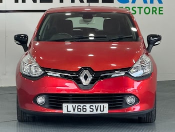 Used Renault Clio 2016 for sale - 76132709: Photo 2