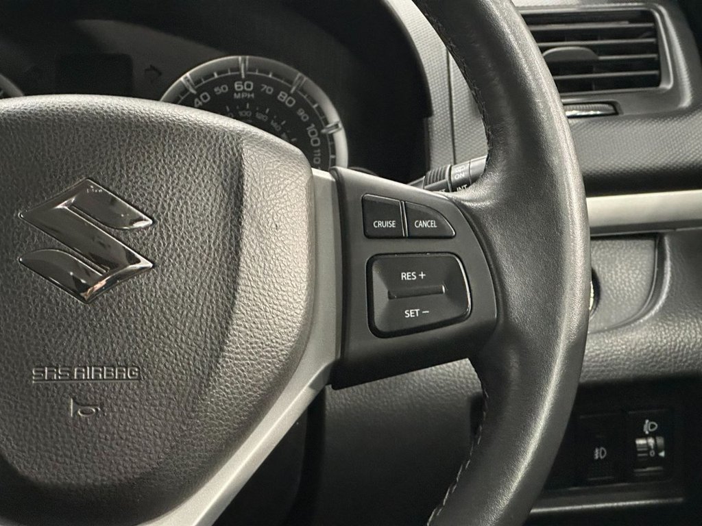 Used Suzuki Swift 2012 for sale - 76356452: Photo 25