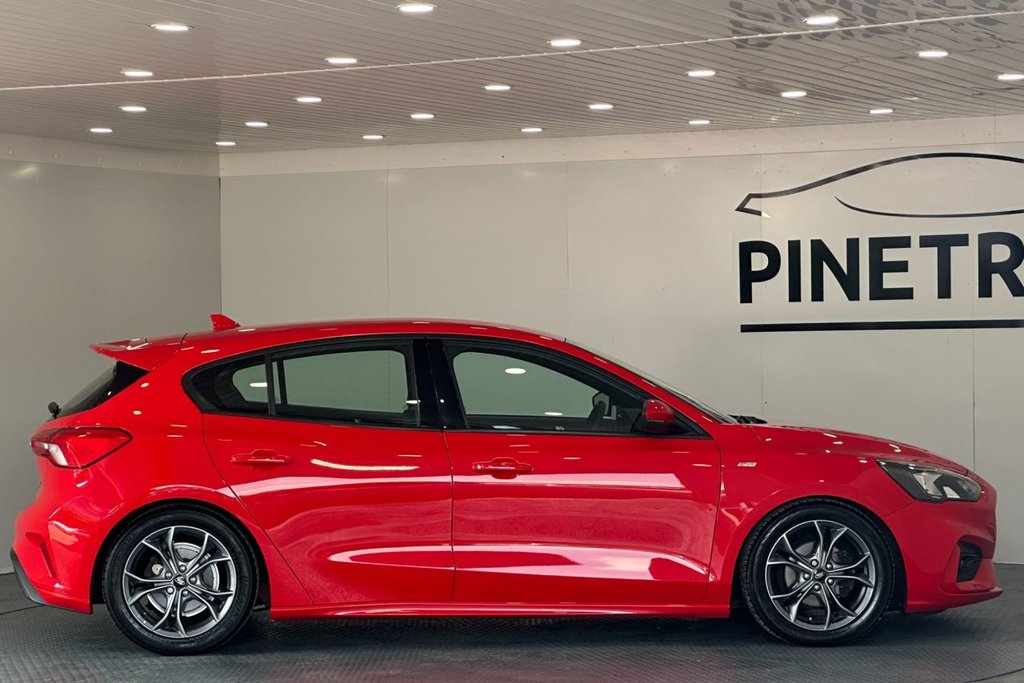 Used Ford Focus 2020 for sale - 76038917: Photo 6