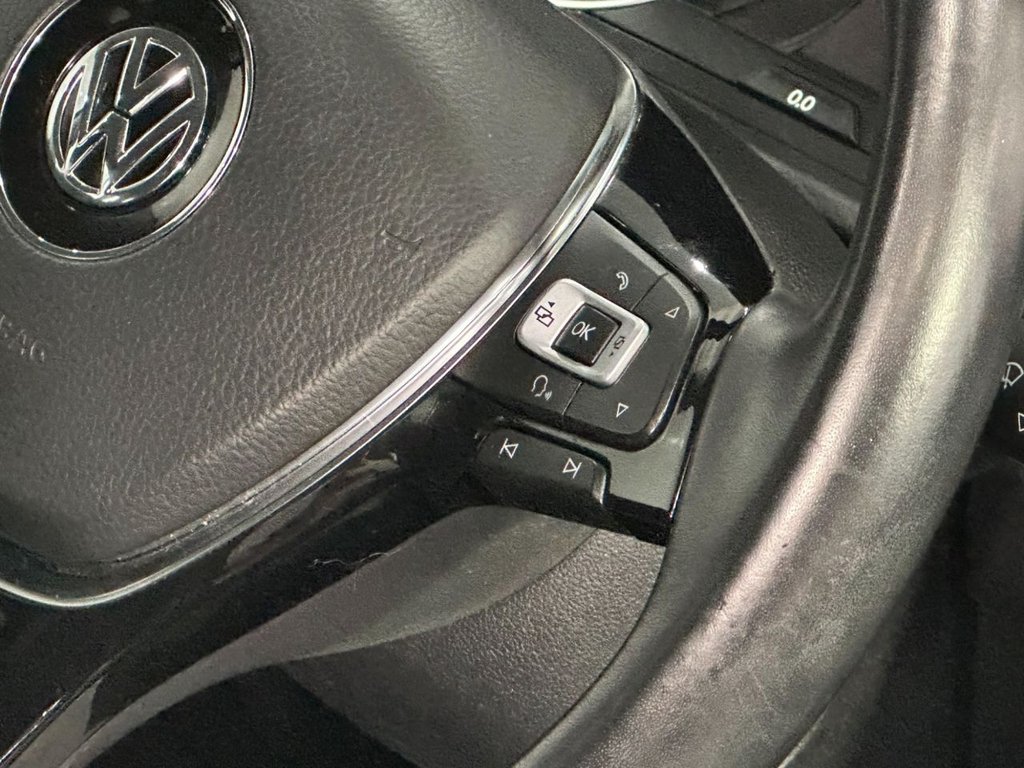 Used Volkswagen Golf 2018 for sale - 76303902: Photo 16