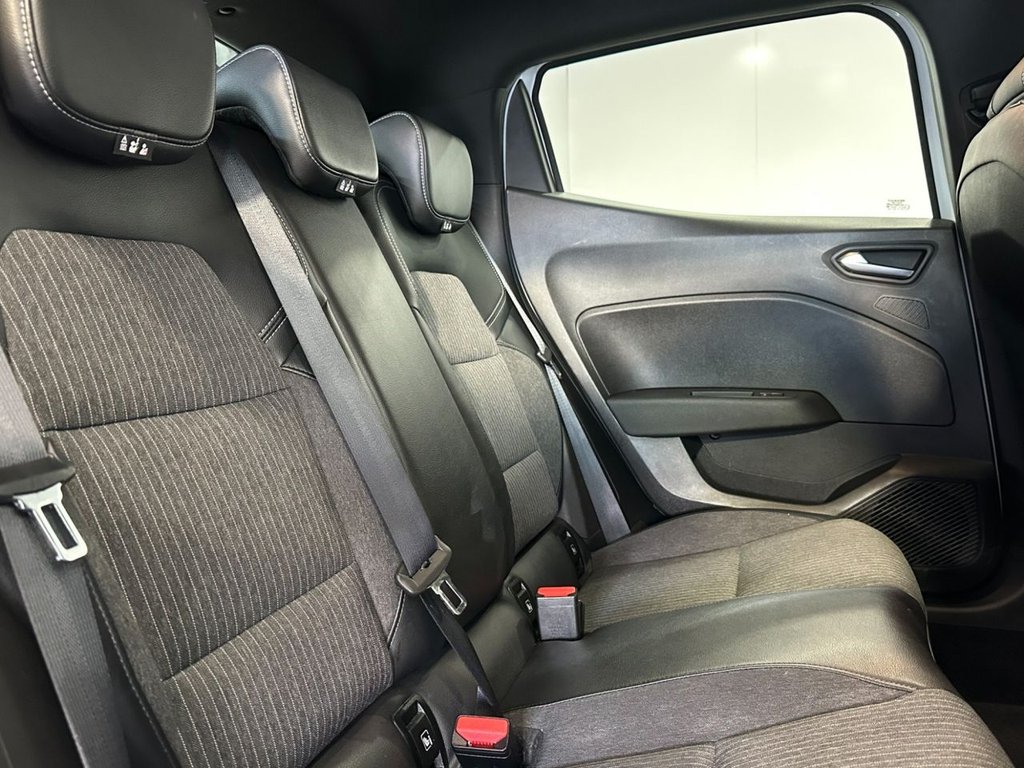 Used Renault Clio 2021 for sale - 76039345: Photo 22