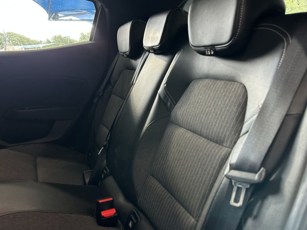 Used Renault Clio 2021 for sale - 76039345: Photo 25