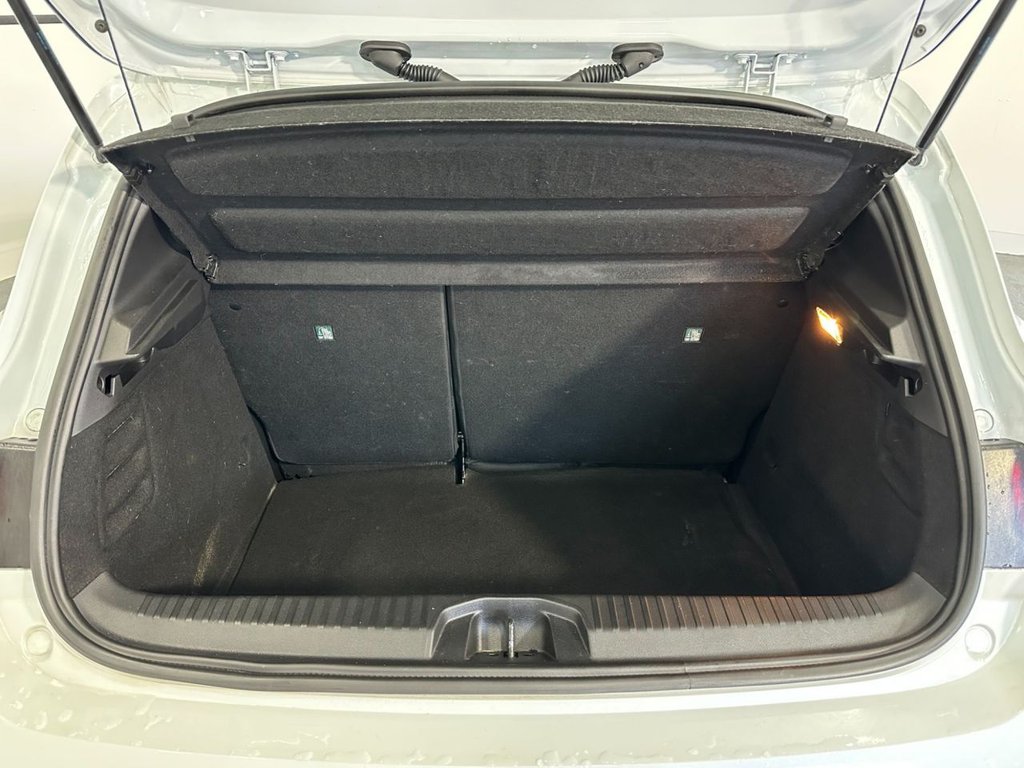 Used Renault Clio 2021 for sale - 76039345: Photo 35