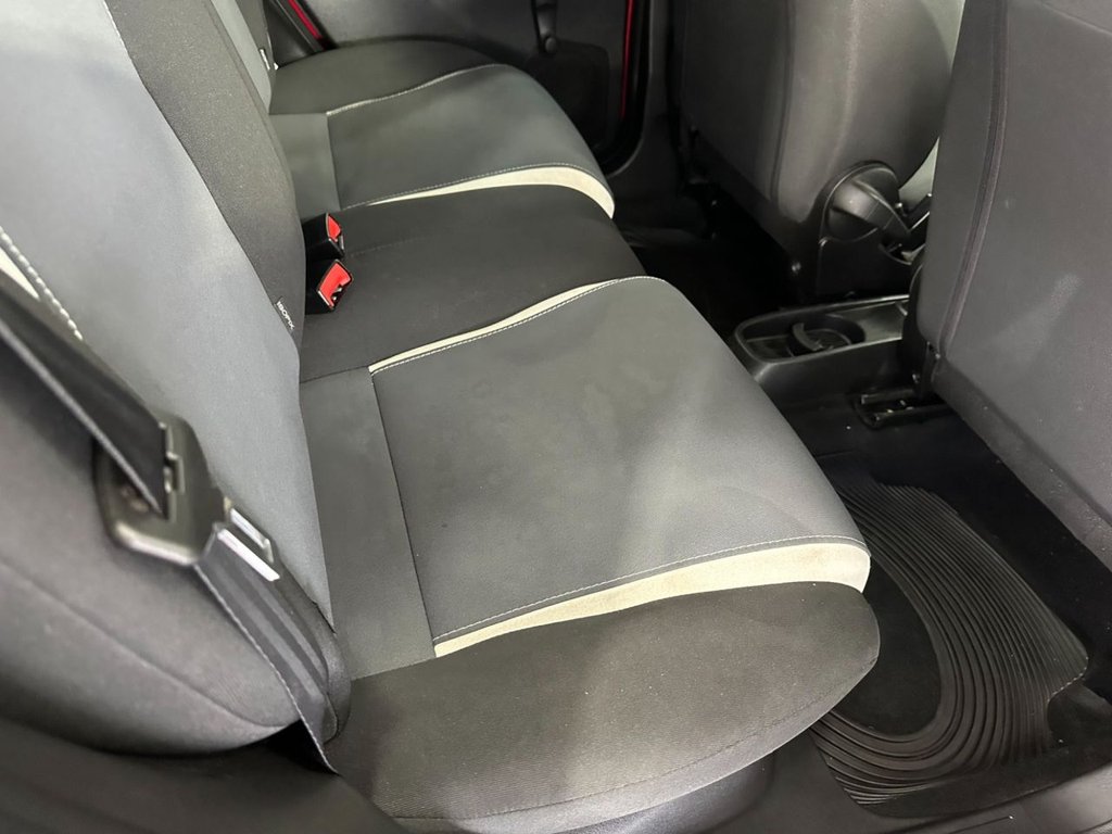 Used Chrysler Ypsilon 2014 for sale - 76345910: Photo 18