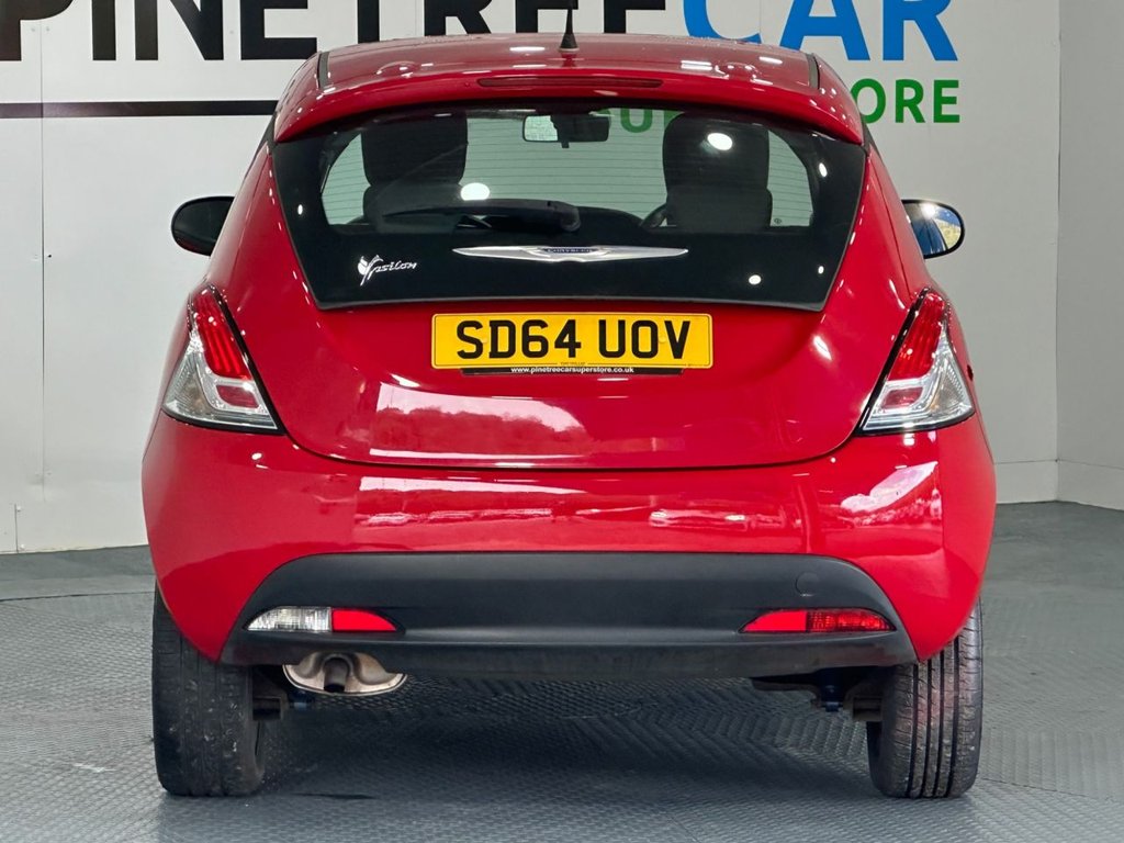 Used Chrysler Ypsilon 2014 for sale - 76345910: Photo 9