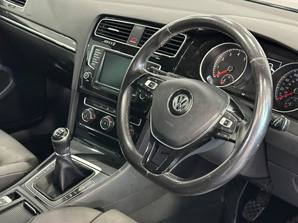Used Volkswagen Golf 2016 for sale - 76376118: Photo 16