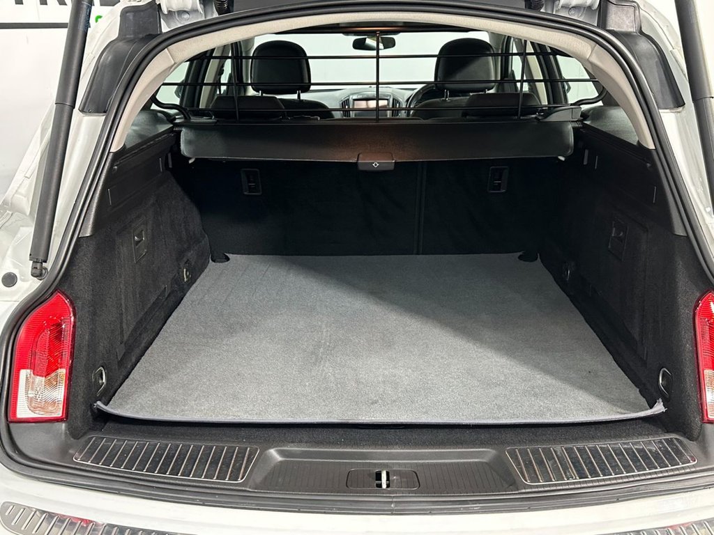 Used Vauxhall Insignia 2016 for sale - 76417613: Photo 32