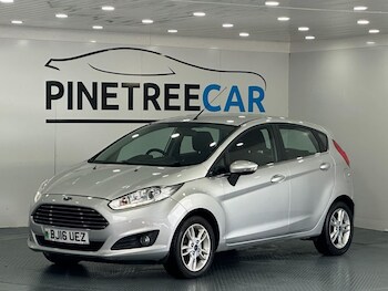 Used Ford Fiesta 2016 for sale - 76040203: Photo