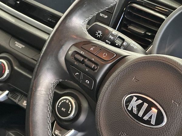 Used Kia Rio 2017 for sale - 76039182: Photo 17