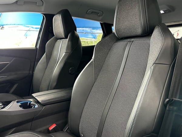 Used Peugeot 3008 2021 for sale - 76154453: Photo 22