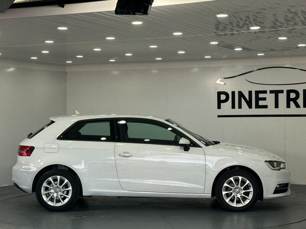 Used Audi A3 2015 for sale - 76080944: Photo 6