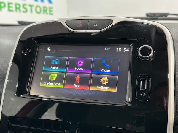 Used Renault Clio 2016 for sale - 76039280: Photo 26
