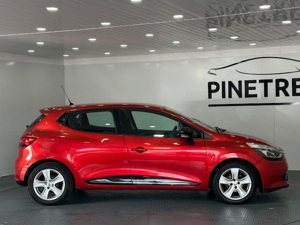 Used Renault Clio 2016 for sale - 76039280: Photo 6