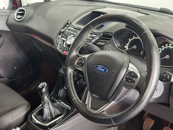 Used Ford Fiesta 2016 for sale - 76048372: Photo 21