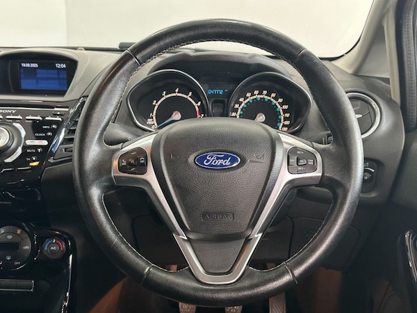 Used Ford Fiesta 2016 for sale - 76048372: Photo 24