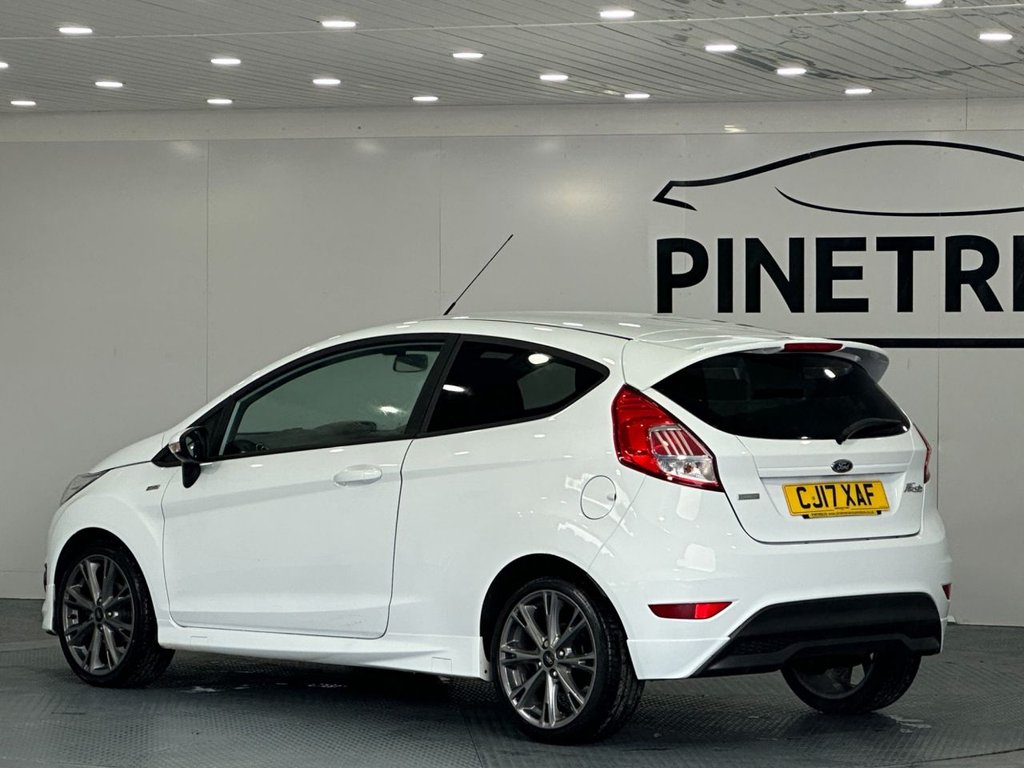 Used Ford Fiesta 2017 for sale - 76395765: Photo 8