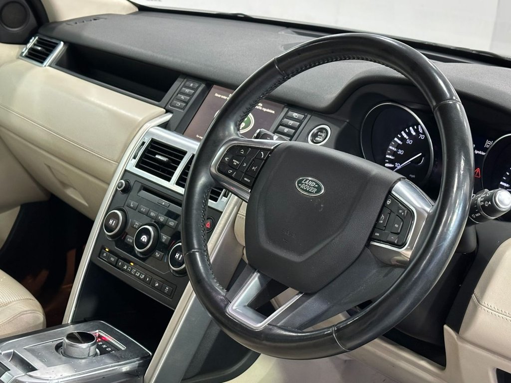 Used Land Rover Discovery Sport 2016 for sale - 77139797: Photo 15