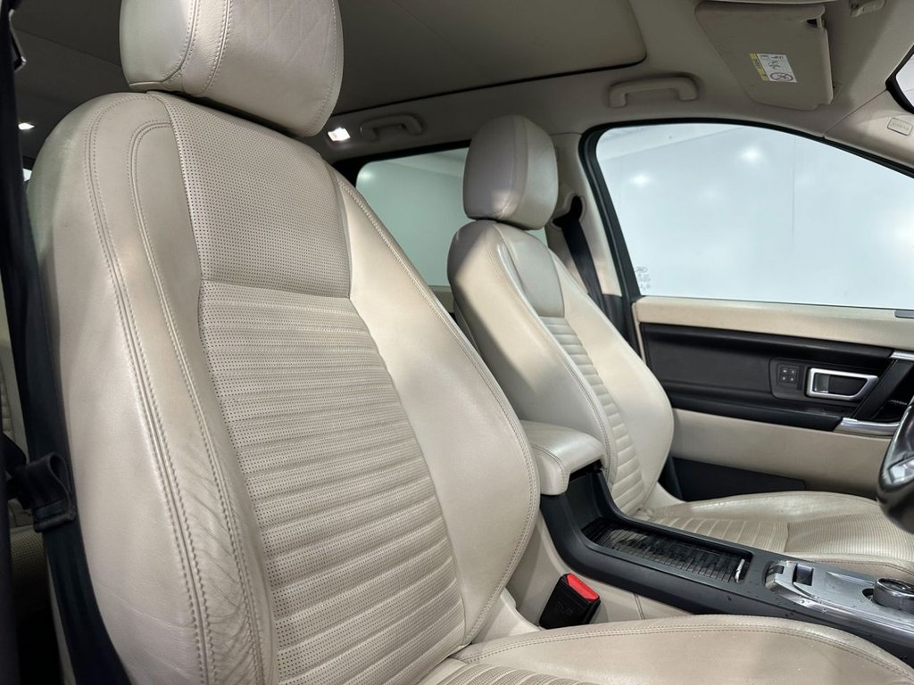 Used Land Rover Discovery Sport 2016 for sale - 77139797: Photo 17