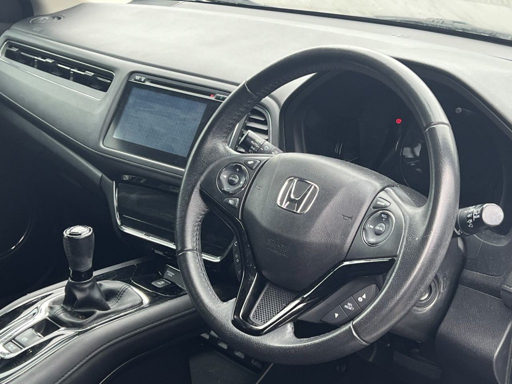 Used Honda HR-V 2017 for sale - 78002831: Photo 2