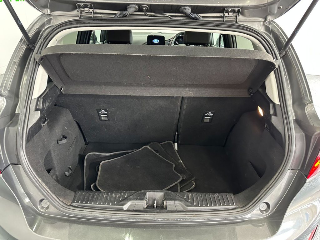 Used Ford Fiesta 2018 for sale - 77539624: Photo 38