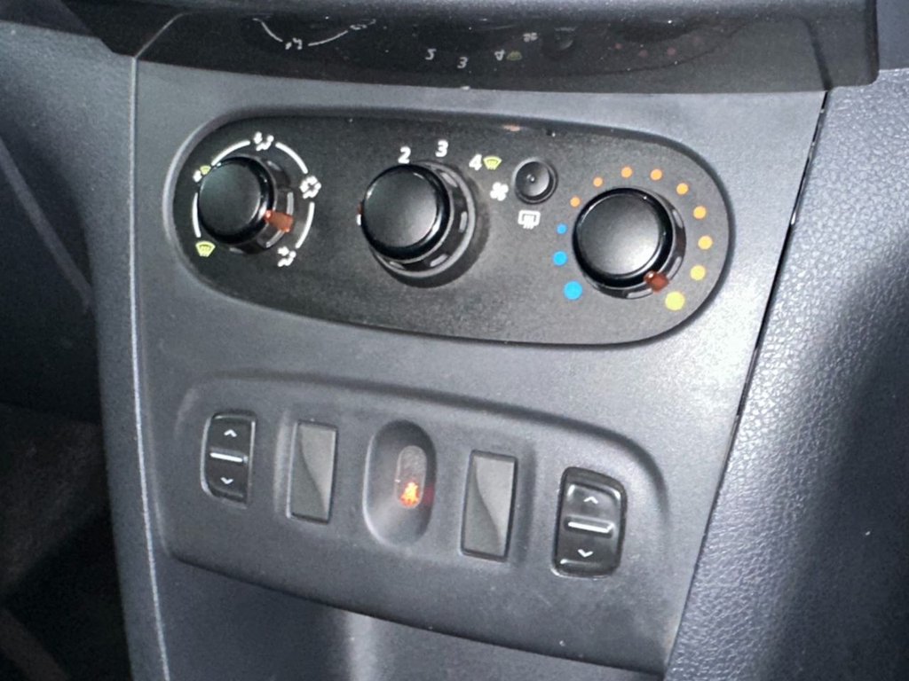 Used Dacia Logan MCV 2016 for sale - 77302315: Photo 25