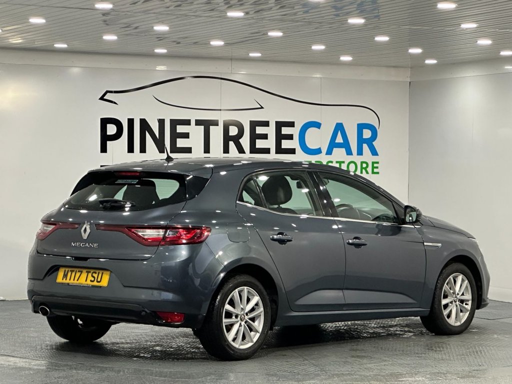 Used Renault Megane 2017 for sale - 77407873: Photo 10