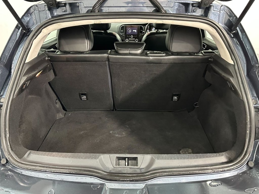 Used Renault Megane 2017 for sale - 77407873: Photo 36