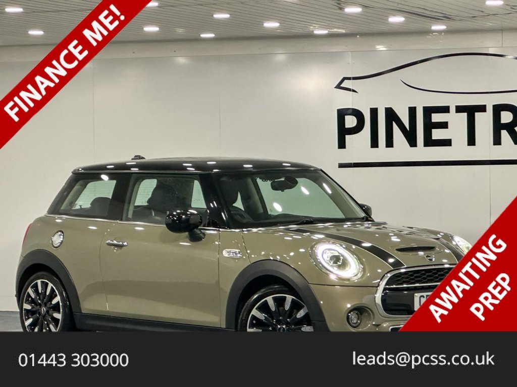 Used MINI Hatch 2019 for sale - 76740576: Photo 1