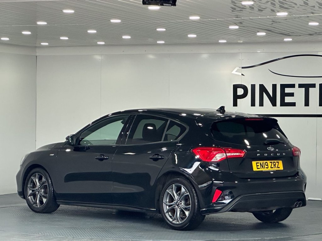 Used Ford Focus 2019 for sale - 76318719: Photo 8