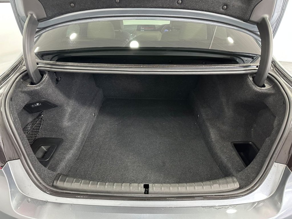 Used BMW 5 Series 2017 for sale - 77227065: Photo 40