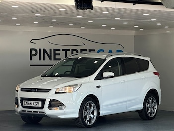 Used Ford Kuga 2016 for sale - 75155592: Photo