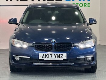 Used BMW 3 Series 2017 for sale - 77583280: Photo