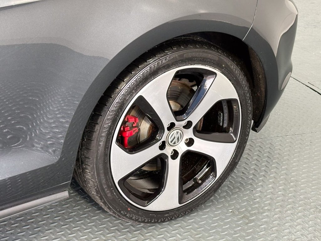 Used Volkswagen Golf 2015 for sale - 76279805: Photo 12