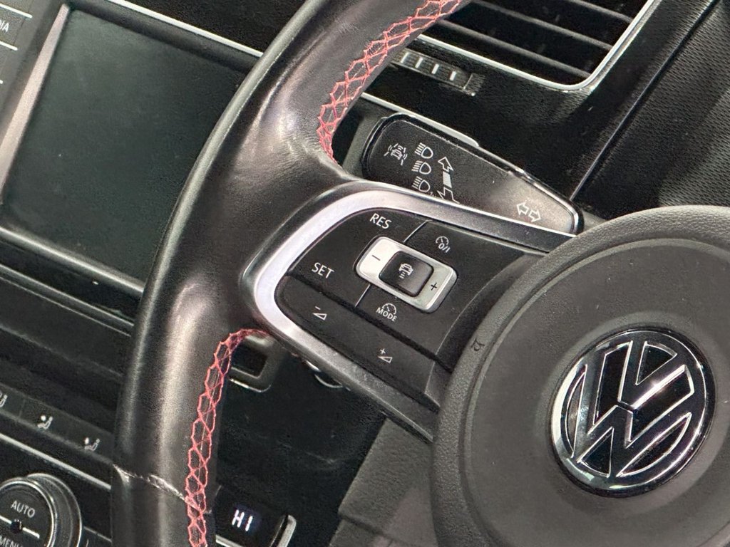 Used Volkswagen Golf 2015 for sale - 76279805: Photo 14