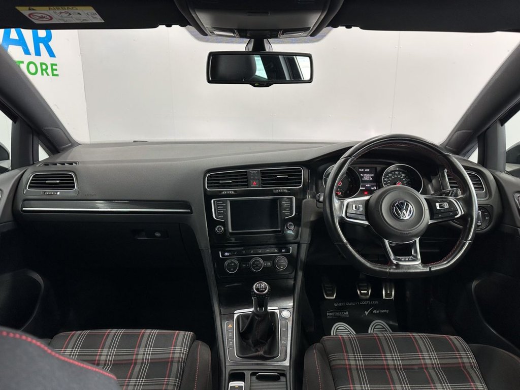 Used Volkswagen Golf 2015 for sale - 76279805: Photo 22