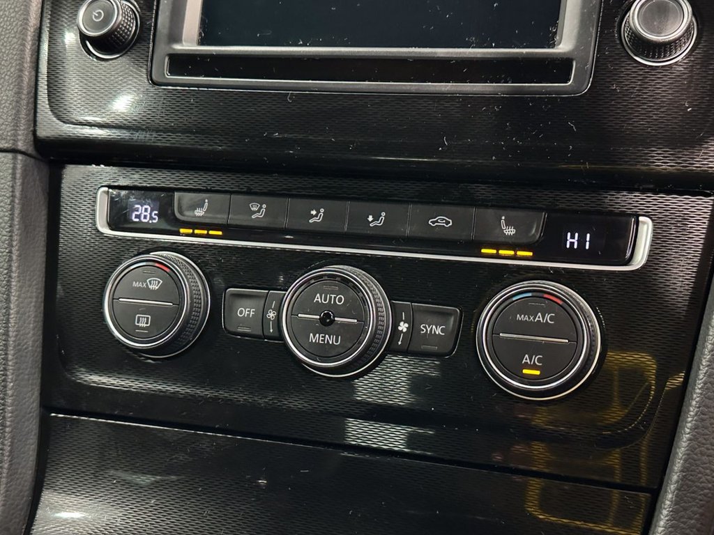 Used Volkswagen Golf 2015 for sale - 76279805: Photo 24