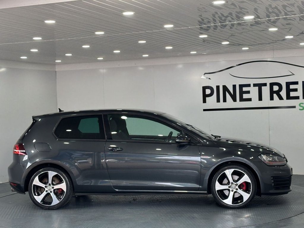 Used Volkswagen Golf 2015 for sale - 76279805: Photo 6