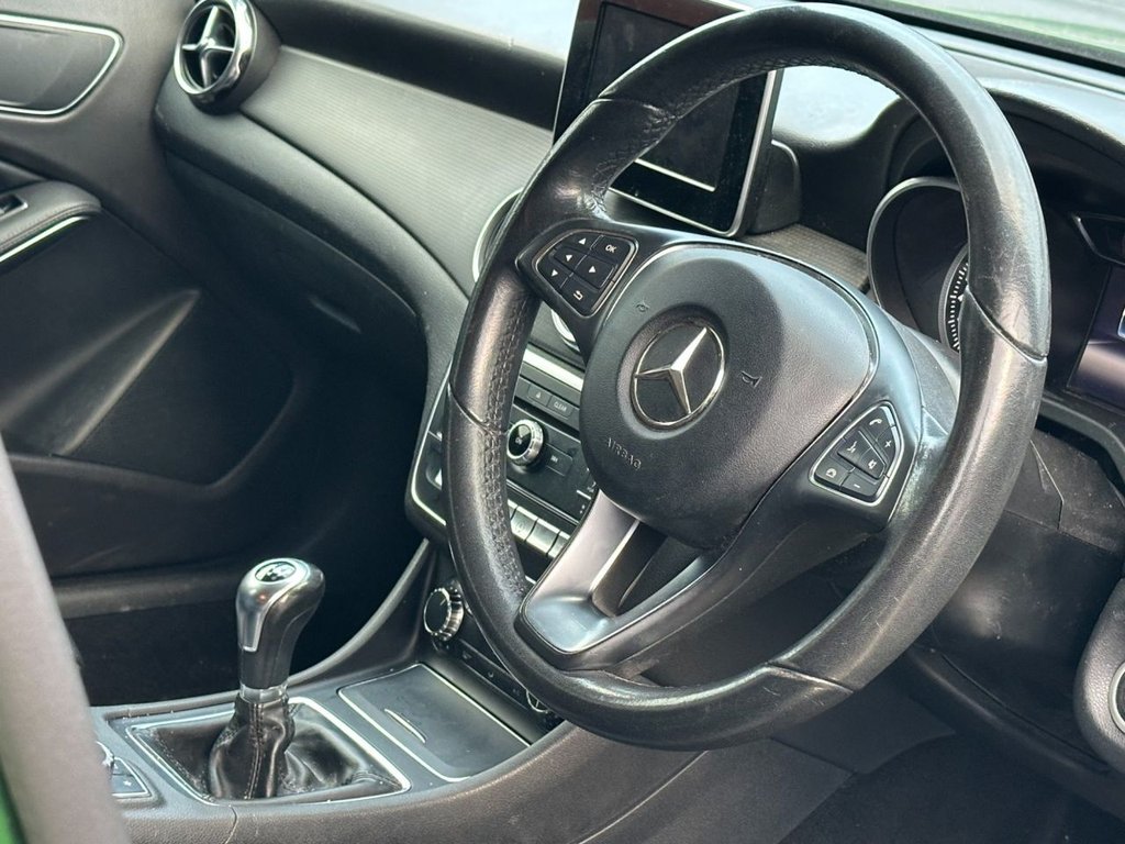 Used Mercedes-Benz GLA 2017 for sale - 76711103: Photo 2