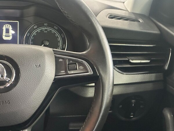 Used Skoda Kamiq 2019 for sale - 76038968: Photo 25