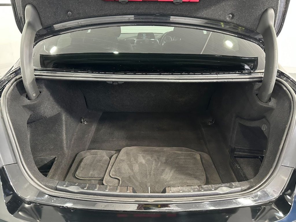 Used BMW 3 Series 2017 for sale - 77534034: Photo 36