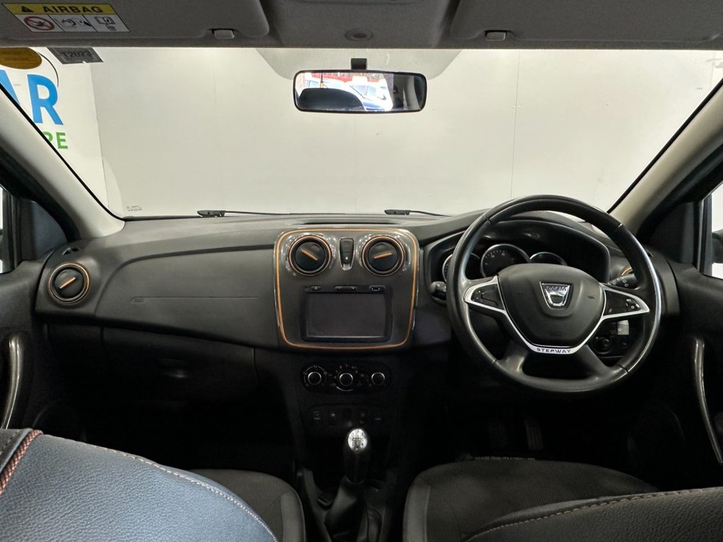 Used Dacia Sandero Stepway 2017 for sale - 76768626: Photo 25