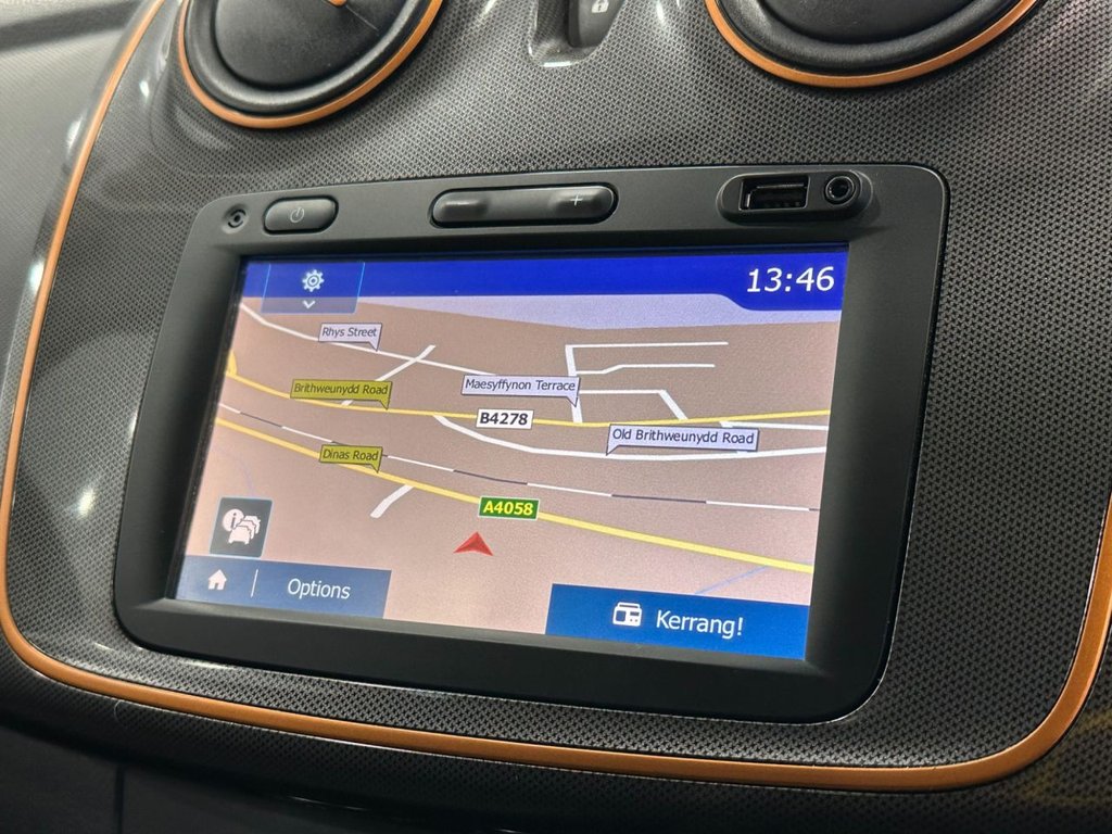 Used Dacia Sandero Stepway 2017 for sale - 76768626: Photo 31