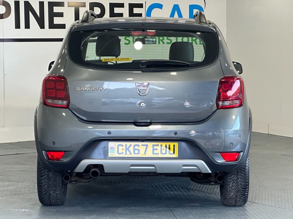 Used Dacia Sandero Stepway 2017 for sale - 76768626: Photo 9