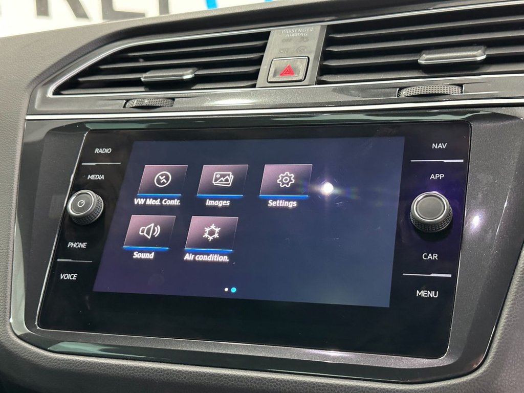 Used Volkswagen Tiguan 2018 for sale - 77313215: Photo 35