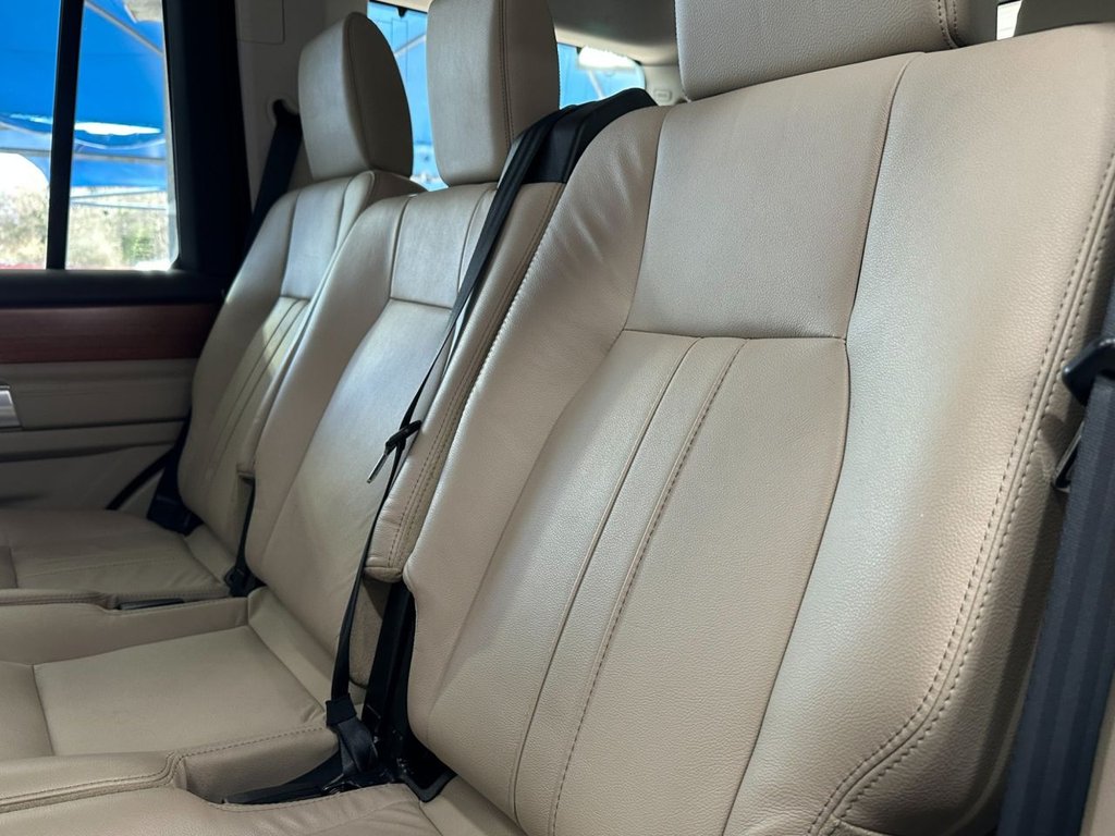 Used Land Rover Discovery 4 2014 for sale - 77583360: Photo 26