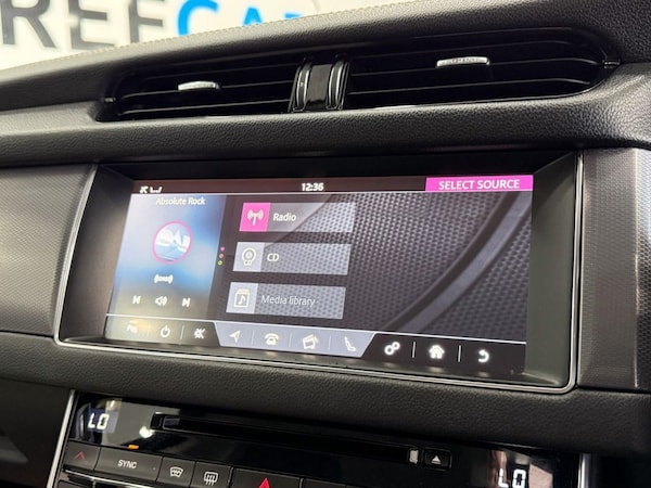 Used Jaguar XF 2018 for sale - 76039061: Photo 29