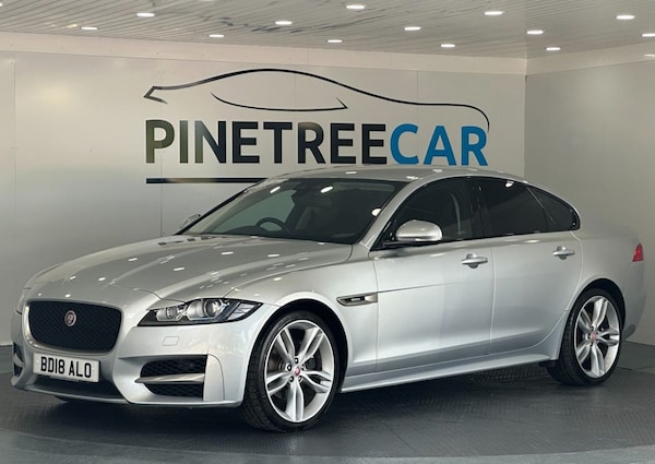Used Jaguar XF 2018 for sale - 76039061: Photo 3
