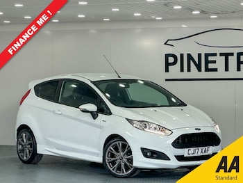 Used Ford Fiesta 2017 for sale - 75585611: Photo