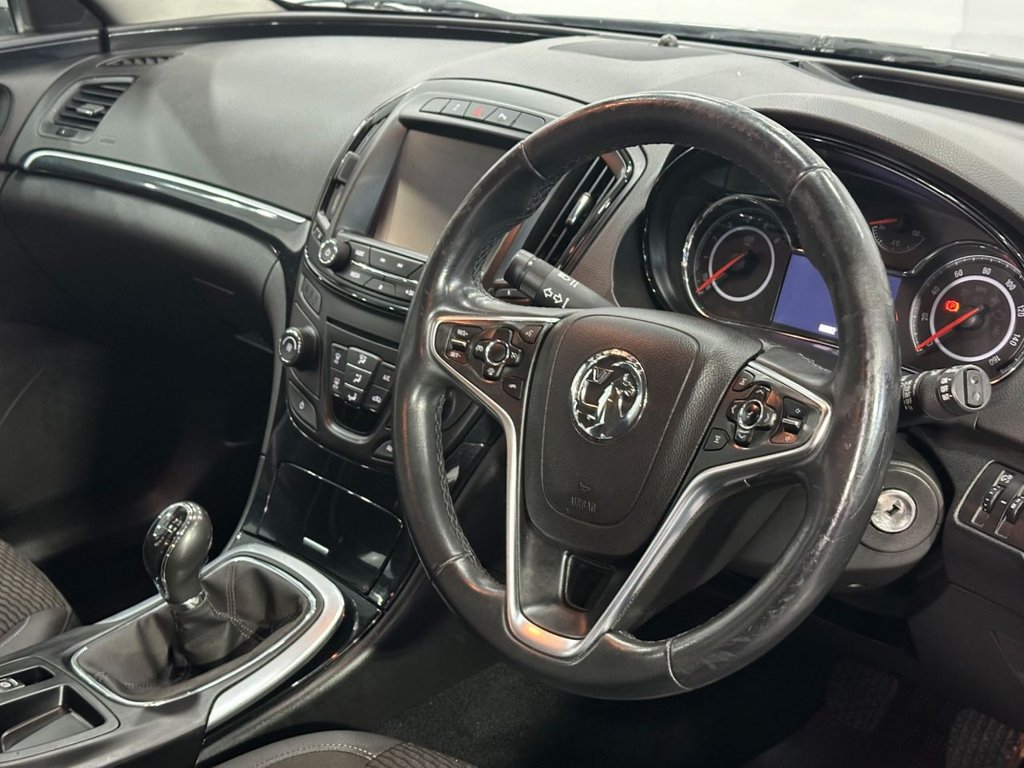 Used Vauxhall Insignia 2016 for sale - 76546617: Photo 12