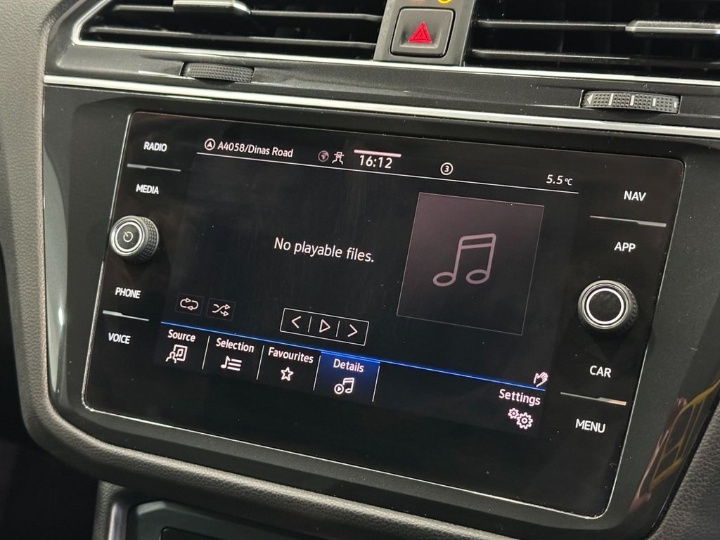 Used Volkswagen Tiguan 2021 for sale - 76496674: Photo 31